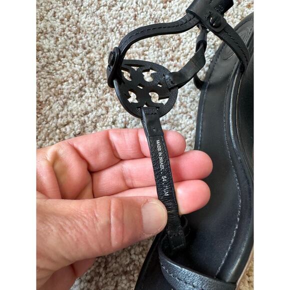 TORY BURCH T-Strap Black Leather Wedge strappy sandals, size 7.5 M - Picture 7 of 13